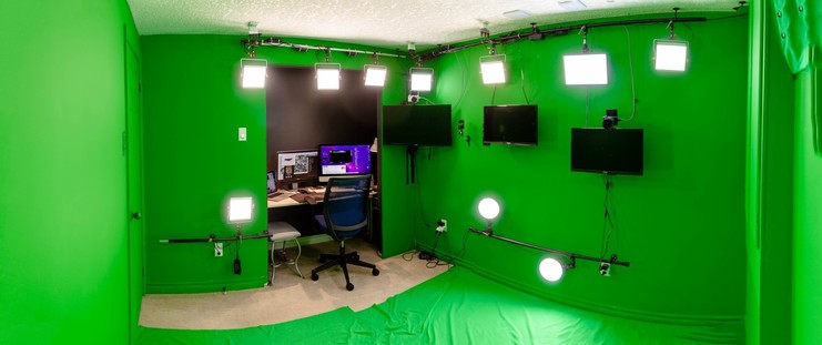 Jim Carroll's green screen broadcast studio.